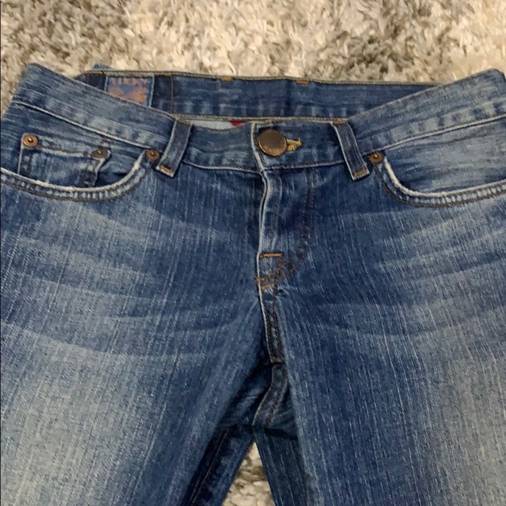 Lucky Jeans